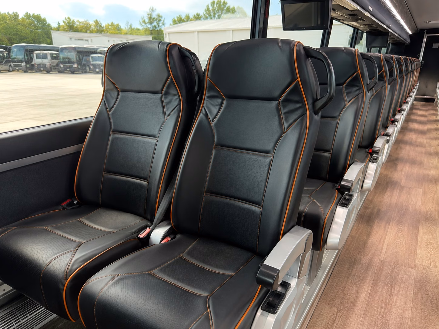 chicago cubs spring training fan shuttles at sloan park