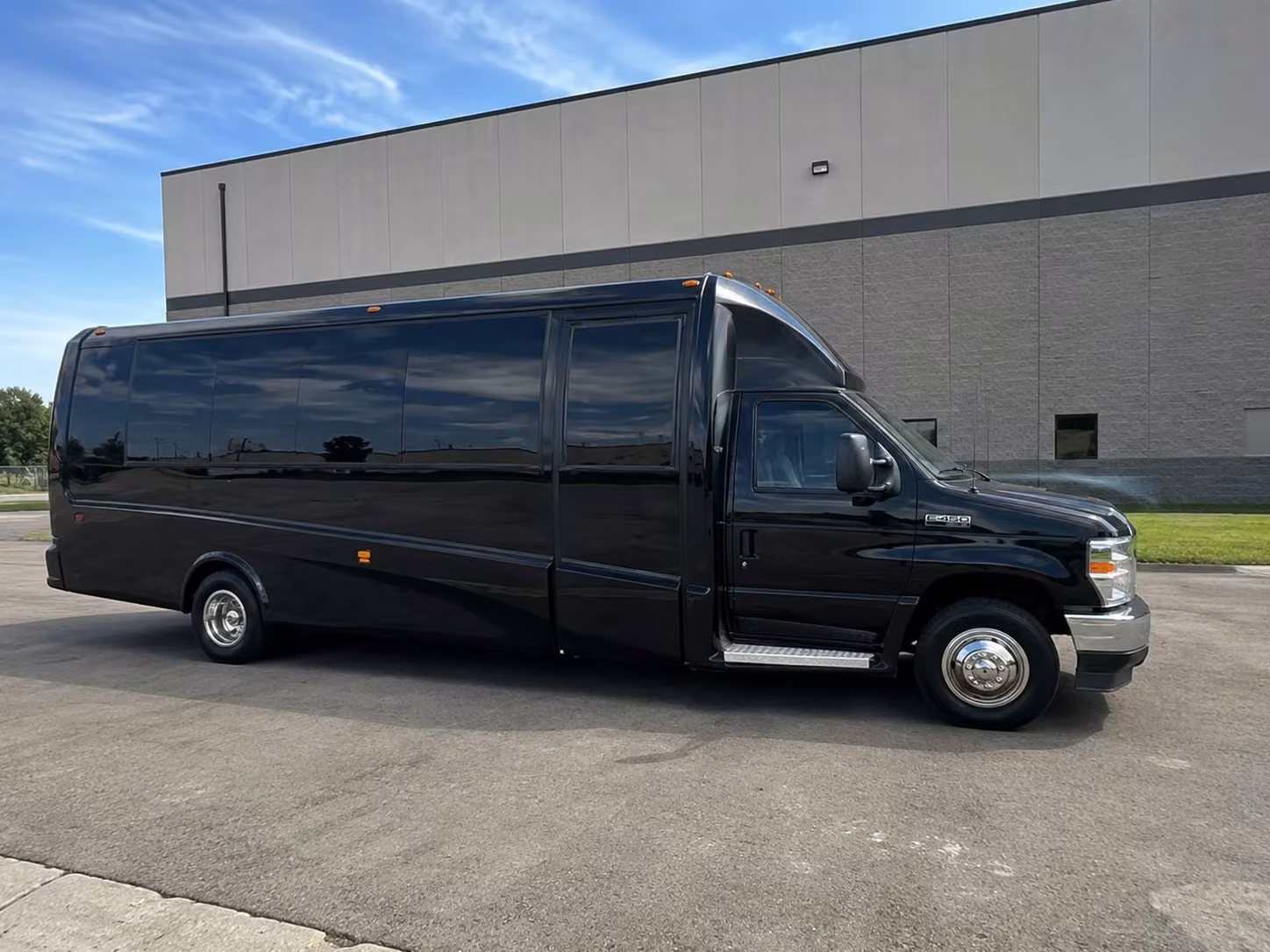 event transportation bus rentals in mesa