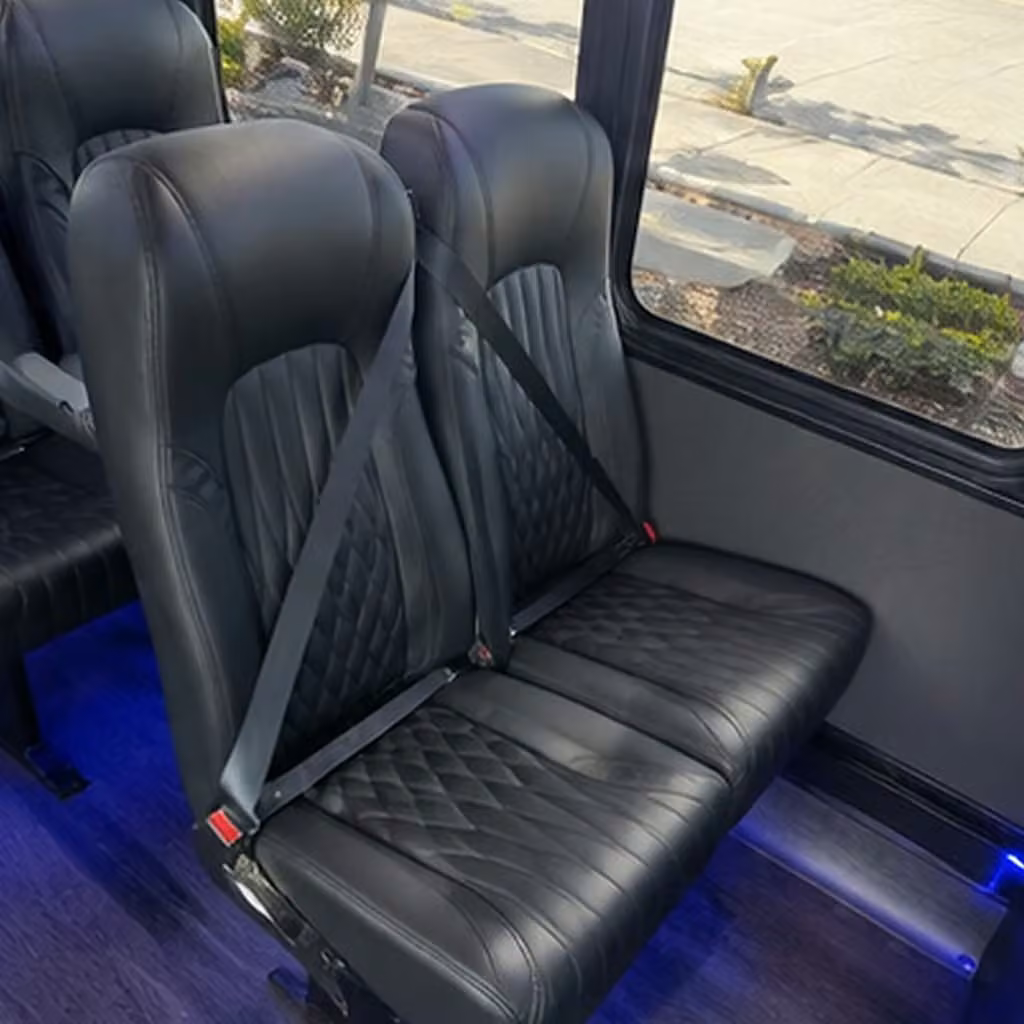 mesa 15 passenger minibus rental