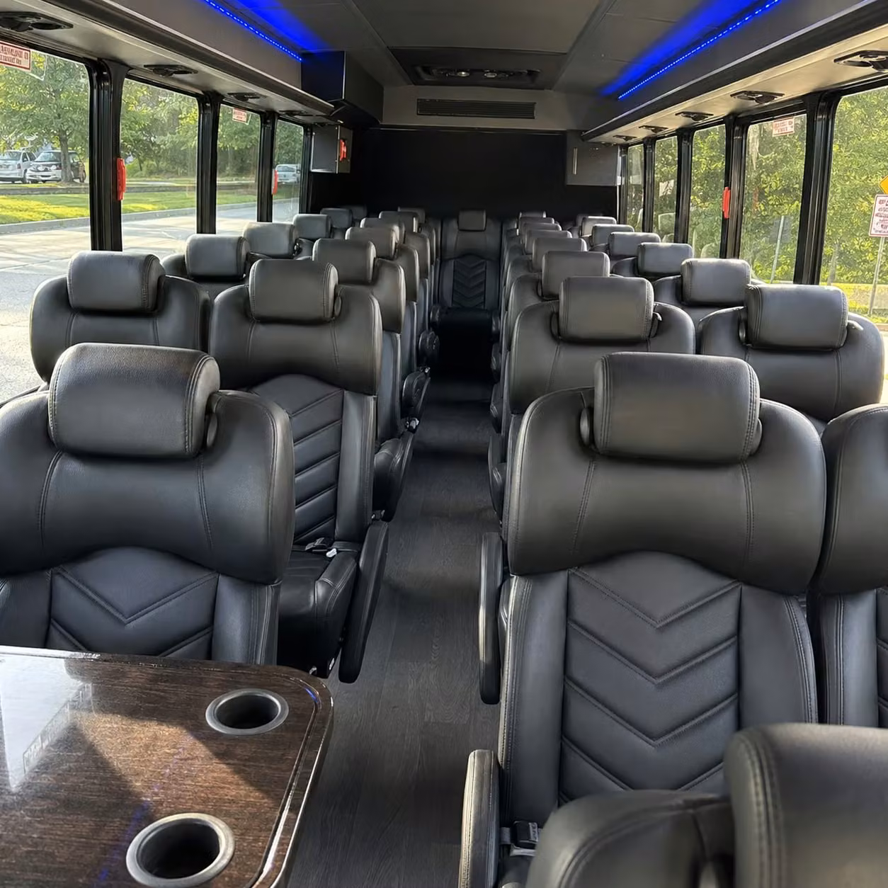 mesa 25 passenger minibus rental