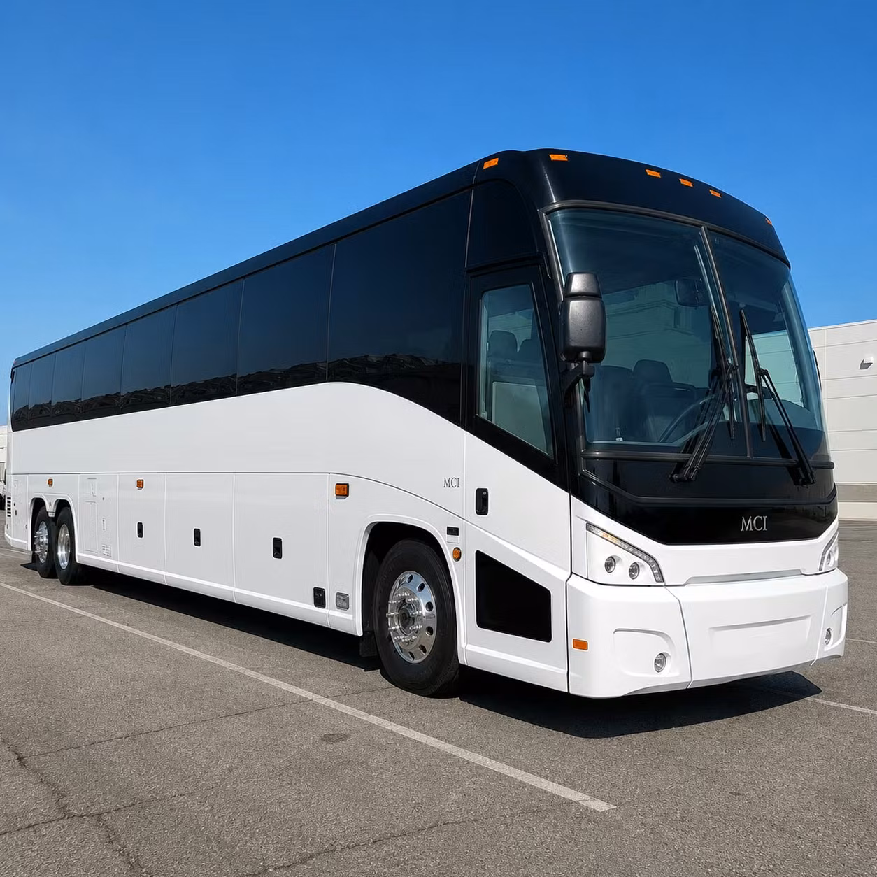 mesa employee shuttle bus services for daily commuters and corporate campuses